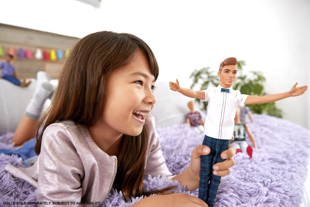 Barbie Ken Fashionistas Puppe Im Klassischen Outfit 7 Barbie Ken Fashionistas Puppe Im Klassischen Outfit – Bild 5