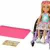 Barbie Chelsea-Puppe (blond) Und Rollstuhl. Spielzeug Für Kinder Ab 3 Jahren 2 Barbie Chelsea-Puppe (blond) Und Rollstuhl. Spielzeug Für Kinder Ab 3 Jahren -Barbie Verkaufsladen 26406524 01