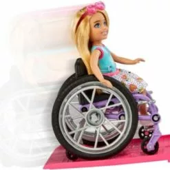 Barbie Chelsea-Puppe (blond) Und Rollstuhl. Spielzeug Für Kinder Ab 3 Jahren -Barbie Verkaufsladen 26406524 03