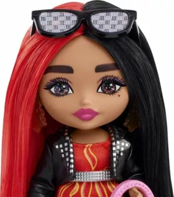 Barbie Extra Mini Doll - Red/Black Hair 5 Barbie Extra Mini Doll - Red/Black Hair – Bild 3