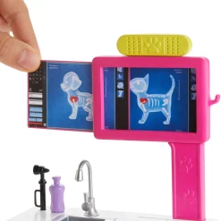 Barbie Berufe Spielset: Tierarztpraxis -Barbie Verkaufsladen e55c48d5a01064f4a6df70495b1a887a